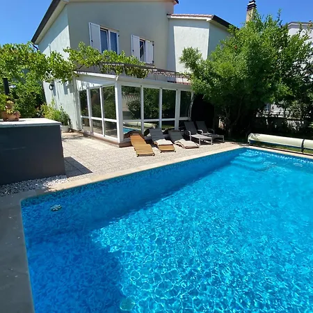 Akebono - Private Pool - Bbq - Free Parking - Near Arena Villa Pula