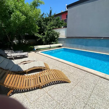 Willa Akebono With Pool & Free Private Parking