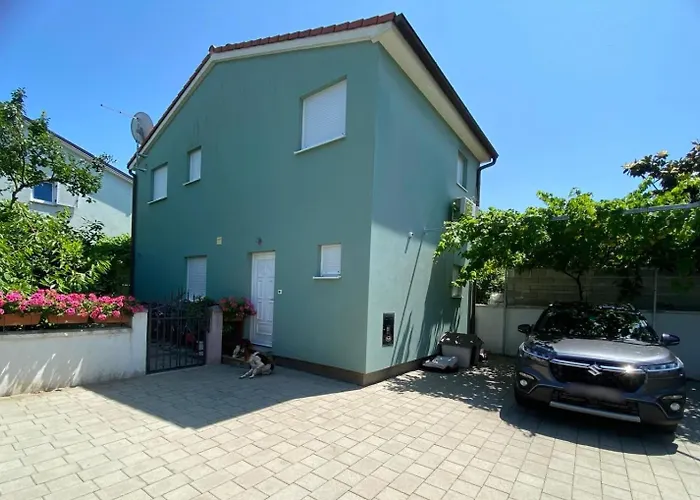 Akebono With Pool & Free Private Parking * פולה